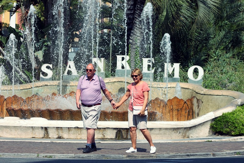coppia e fontana Sanremo